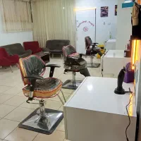 اجاره صندلی پیرایش مردانه|خدمات آرایشگری و زیبایی|اصفهان, بهارستان|دیوار
