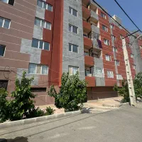 ۹۰ متری تحویلی و خام فاز ۴ نزدیک مترو