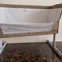 تخت وگهواره کودک