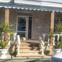 زیباترین-ویلا-باغ-ساحلی-با-قیمت-باورنکردنی