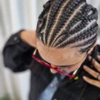 آموزش و خدمات تخصصی بافت مو درمشهد(صفرتاحرفه ای)