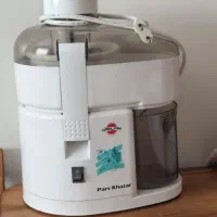 آبمیوه گیر