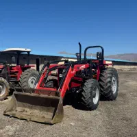 تراکتور ۸۰۰ بیل دار