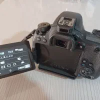 دوربین عکاسی و فیلمبرداری کنان 77D بسیار تمیز|دوربین عکاسی و فیلمبرداری|شاهینشهر, پاسداران|دیوار