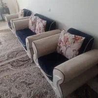 مبل ۷ نفره و میز عسلی