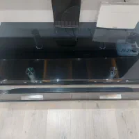 میز تلوزیون در حد نو بدون خط و خش و ایراد و شکستگی|میز تلویزیون|رشت, گلباغ نماز|دیوار