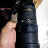 لنز 180 نیکون . اف 2