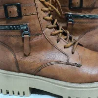 دو جفت نیم بوت زنانه|کیف، کفش، کمربند|نجفآباد, امیرآباد|دیوار