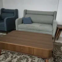 فروش مبل راحتی هشت نفره همراه با میز عسلی