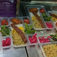 پخت انواع غذایی کبابی و خورشتی با بهترین کیفیت|خدمات پذیرایی، مراسم|شیراز, حجت آباد|دیوار