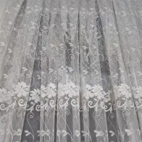 تعدادی پرده .والن مخمل نو .پرده چوبی .