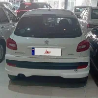 ۲۰۷ پانا بی رنگ سفید