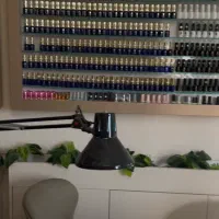 اجاره میز ناخن