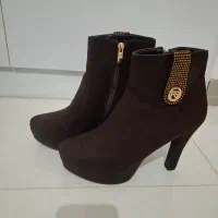 نیم چکمه مخمل نو سایز ۴۰.۴۱|کیف، کفش، کمربند|شاهینشهر, شهرک گلدیس|دیوار