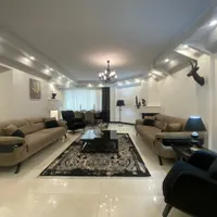 ۷۷متر دوخواب_ نارمک_ غرق در نور_ قیمت مشابه ندارد