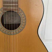 گیتار کلاسیک سالم