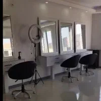 وسایل سالن زیبایی کامل در حد نو