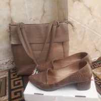 کفش سایز ۴۰