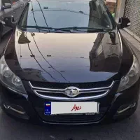 جک j5 اتوماتیک در حد