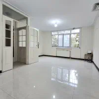 400متر مستغلات، مناسب جهت دفتر شرکت و مشاغل