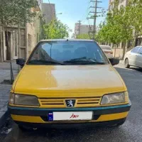 تاکسی فروشی داشتی زنگ بزن