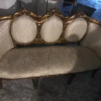 مبل چوپ گردو کار کرد سالم فروشی فوری سه نفره|مبلمان خانگی و میز عسلی|سلمانشهر, |دیوار