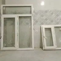 دوتا پنجره به فروش می رسد