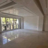 ۱۴۷ متر ۳ خواب  خوش نقشه نورگیر عالی