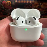 ایرپاد۴ همراه نویز کنسلینگ