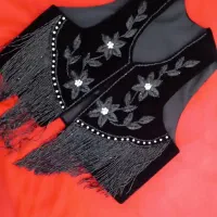 سخمه کردی|لباس|سنندج, |دیوار