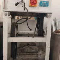 چرا گوشت صنعتی و یخچال ایستاده سه درب