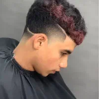 پذیرش ‌کارآموز یا وردست آرایشگاه