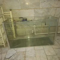 آکواریوم شیشه ای سالم و محکم