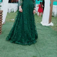 دو پیراهن درحد نوهمراه با شال