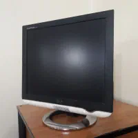 مانیتور ۱۷ اینچ LG|قطعات و لوازم جانبی رایانه|همدان, |دیوار