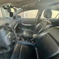 شاهین ۴۰۲ سفید|خودرو سواری و وانت|کاشان, امیرکبیر|دیوار