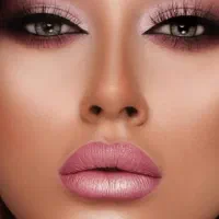 سالن زیبایی آینوربا کادر حرفه‌ای