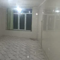 دفتری  دربست خ انقلاب  به اجاره واگذار میشود