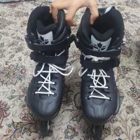 دو جفت کفش اسکیت ..مردونه و زنونه|دوچرخه، اسکیت، اسکوتر|کرج, کوی کارمندان جنوبی|دیوار