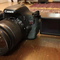 دوربین کانن 600D