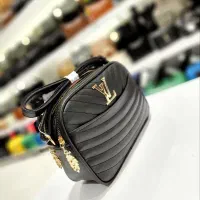 کیف دوشی و مجلسی|کیف، کفش، کمربند|قم, نیروگاه|دیوار