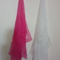 لباس زنانه و شال و روسری تاب