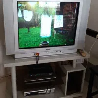 تلویزیون۲۹اینچ اسنوا به همراه میز