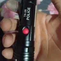 چراغ قوه پلیسی