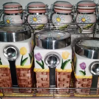 ست سطل  و جا دستمالی سالم و تمییز طرح چوب واستیل