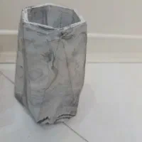 گلدان جنس سنگ‌ مصنوعی نونو آکبند|صنایع دستی و سایر لوازم تزئینی|کرج, شهرک فهمیده|دیوار