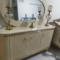 شمعدان و شکلات خوری