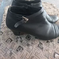 بوت چرم زنانه سایز ۴۰