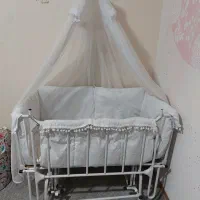 گهواره و تخت کنار مادر|تخت و صندلی بچه|کازرون, |دیوار