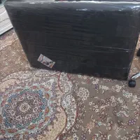 فروش تخت چمدانی نو و صندلی مخصوص و زیرسری اکستنشن|آرایشگاه و سالن‌های زیبایی|پرند, فاز ۵|دیوار